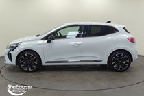 Renault Clio Hatchback (19 on) 1.6 E-TECH full hybrid 145 Techno 5dr Auto For Sale - Shelbourne Renault, Portadown