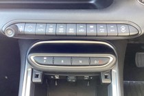 Jeep Avenger SUV (23 on) 1.2 e-Hybrid Summit 5dr DCT For Sale - Stoneacre Cleckheaton Fiat, Cleckheaton