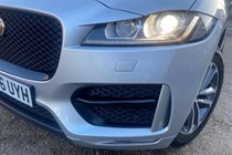 Jaguar F-Pace (16-24) 2.0d R-Sport AWD 5d Auto For Sale - One 2 One Autos, Windsor