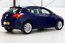 Vauxhall Astra Hatchback (09-15) 1.7 CDTi 16V ecoFlex Excite 5d For Sale - Walters Motor Group Loddon, Loddon
