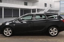 Vauxhall Astra Sports Tourer (10-15) 2.0 CDTi 16V SRi (165bhp) 5d Auto For Sale - The Car Centre, Hengoed