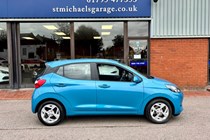 Hyundai i10 Hatchback (20 on) SE Connect 1.0 MPi 67PS AMT auto 5d For Sale - St Michaels Garage Sittingbourne, Sittingbourne