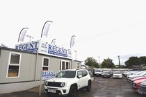 Jeep Renegade (15 on) Night Eagle 160 120hp E6d FWD 5d For Sale - Regent Cars, Tonbridge