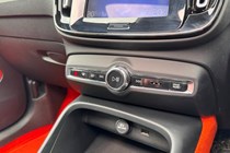 Volvo XC40 SUV (17 on) R-Design Pro D4 AWD auto 5d For Sale - Hutton Bros, York