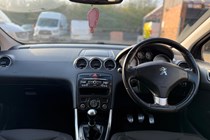 Peugeot 308 Hatchback (07-13) 1.6 HDi (92bhp) Active (Sat Nav) 5d For Sale - Prestigio Cars Ltd, Bedford