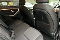 Hyundai i30 Hatchback (12-17) 1.6 CRDi Blue Drive SE 5d For Sale - Prestigio Cars Ltd, Bedford