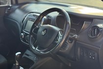 Renault Captur (13-19) 1.5 dCi (90bhp) Dynamique S Nav 5d Auto For Sale - Prestigio Cars Ltd, Bedford