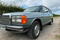 Mercedes-Benz 200-300 W123 Series Estate (79-87) 230 TE 5d (W123) For Sale - Yorkshire Classic & Sports Cars, Ripon
