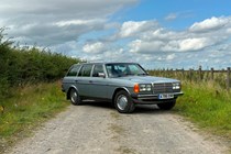 Mercedes-Benz 200-300 W123 Series Estate (79-87) 230 TE 5d (W123) For Sale - Yorkshire Classic & Sports Cars, Ripon