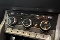Skoda Karoq SUV (17 on) SE L 1.5 TSI 150PS DSG auto 5d For Sale - Baylis Cheltenham, Cheltenham