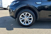 Land Rover Discovery Sport (15 on) 2.0 TD4 (180bhp) HSE 5d Auto For Sale - Formula 1 Car Supermarket, Falkirk