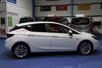 Vauxhall Astra Hatchback (15-21) 1.4i 16V Design 5d For Sale - Wheelchair Cars Ltd, Manchester