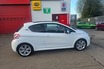 Peugeot 208 Hatchback (12-19) 1.6 BlueHDi XY 3d For Sale - Jaggers Garage limited, Bradford