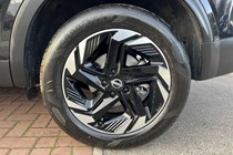 Nissan Qashqai SUV (21 on) 1.3 DiG-T MH N-Connecta 5dr For Sale - Yeomans Nissan Eastbourne, Eastbourne
