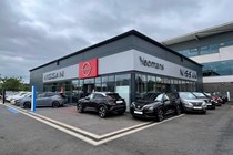 Nissan Qashqai SUV (21 on) 1.3 DiG-T MH N-Connecta 5dr For Sale - Yeomans Nissan Eastbourne, Eastbourne
