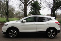 Nissan Qashqai (14-21) 1.5 dCi N-Connecta 5d For Sale - Carmatchedcom Ltd, Broadstairs