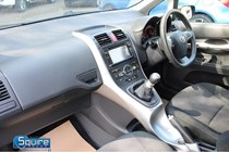 Toyota Auris (07-13) 1.33 Dual VVTi Colour Collection 5d For Sale - Squire Cars Ltd, Abertillery