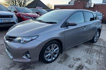 Toyota Auris (12-19) 1.8 VVTi Hybrid Excel 5d CVT Auto For Sale - Motor Village Limited, Stoke-on-Trent