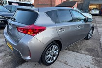Toyota Auris (12-19) 1.8 VVTi Hybrid Excel 5d CVT Auto For Sale - Motor Village Limited, Stoke-on-Trent