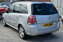 Vauxhall Zafira (05-14) 1.9 CDTi Design (120ps) 5d Auto (Euro 4) For Sale - AMICAS GROUP LTD, Bradford