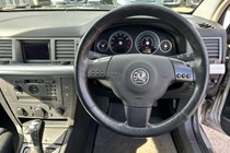 Vauxhall Vectra Hatchback (02-05) 3.2 V6 GSi 5d Auto For Sale - AMICAS GROUP LTD, Bradford