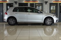 Volkswagen Golf Hatchback (13-20) SE Navigation 1.6 TDI BMT 115PS DSG auto (03/17 on) 5d For Sale - Dace Specialist Car Centre Stockport, Stockport