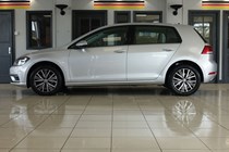 Volkswagen Golf Hatchback (13-20) SE Navigation 1.6 TDI BMT 115PS DSG auto (03/17 on) 5d For Sale - Dace Specialist Car Centre Stockport, Stockport