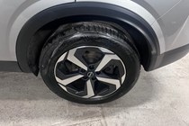 Nissan Qashqai SUV (21 on) 1.3 DiG-T MH 158 N-Connecta 5dr Xtronic For Sale - S & S Car Sales, Glenrothes