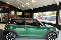 MINI Hatchback (14-24) Cooper Exclusive Steptronic with double clutch auto 3d For Sale - Carite Ltd, Swindon