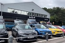Kia Stonic SUV (17 on) 1.0T GDi 99 2 5dr For Sale - Peter Cooper Kia Hedge End, Southampton