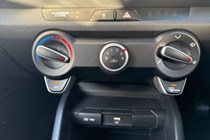 Kia Stonic SUV (17 on) 1.0T GDi 99 2 5dr For Sale - Peter Cooper Kia Hedge End, Southampton