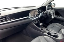 Kia Niro SUV (16-22) 3 1.6 GDi 1.56kWh lithium-ion 139bhp DCT auto Self-Charging Hybrid 5d For Sale - Peter Cooper Kia Hedge End, Southampton