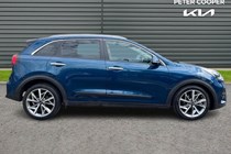 Kia Niro SUV (16-22) 3 1.6 GDi 1.56kWh lithium-ion 139bhp DCT auto Self-Charging Hybrid 5d For Sale - Peter Cooper Kia Hedge End, Southampton