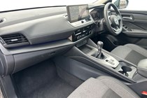 Nissan Qashqai SUV (21 on) 1.3 DiG-T MH N-Connecta 5dr For Sale - Glyn Hopkin Nissan Romford, Romford