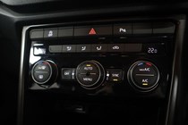 Volkswagen T-Roc SUV (17 on) SE 1.6 TDI 115PS 5d For Sale - A1 Ortos, Oldham