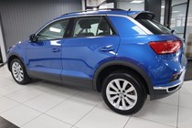 Volkswagen T-Roc SUV (17 on) SE 1.6 TDI 115PS 5d For Sale - A1 Ortos, Oldham