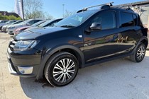Dacia Sandero Stepway (13-21) 0.9 TCe Ambiance 5d For Sale - Oxford Automotive, Kidlington