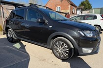 Dacia Sandero Stepway (13-21) 0.9 TCe Ambiance 5d For Sale - Oxford Automotive, Kidlington