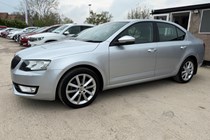 Skoda Octavia Hatchback (13-20) 2.0 TDI CR Elegance 5d DSG For Sale - Oxford Automotive, Kidlington
