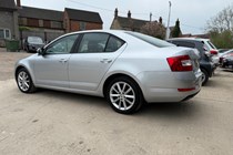Skoda Octavia Hatchback (13-20) 2.0 TDI CR Elegance 5d DSG For Sale - Oxford Automotive, Kidlington
