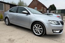 Skoda Octavia Hatchback (13-20) 2.0 TDI CR Elegance 5d DSG For Sale - Oxford Automotive, Kidlington