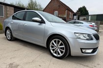 Skoda Octavia Hatchback (13-20) 2.0 TDI CR Elegance 5d DSG For Sale - Oxford Automotive, Kidlington