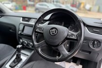 Skoda Octavia Hatchback (13-20) 2.0 TDI CR Elegance 5d DSG For Sale - Oxford Automotive, Kidlington