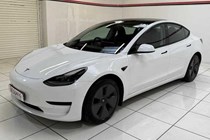 Tesla Model 3 (16 on) Standard Range Plus auto 4d For Sale - Bridgend Motor Group - Irvine Outlet & EV Centre, Irvine