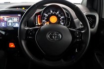 Toyota Aygo (14-22) X-Trend (Toyota Safety Sense) 1.0 VVT-i X-Shift auto 5d For Sale - LMC Cars, Upminster