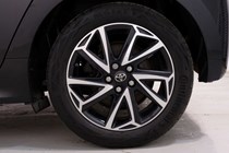 Toyota Yaris (20 on) 1.5 Hybrid Design CVT 5d For Sale - LMC Cars, Upminster