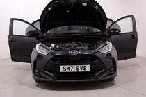 Toyota Yaris (20 on) 1.5 Hybrid Design CVT 5d For Sale - LMC Cars, Upminster