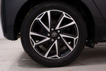 Toyota Yaris (20 on) 1.5 Hybrid Design CVT 5d For Sale - LMC Cars, Upminster