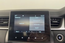 Renault Captur (20 on) Play TCe 100 5d For Sale - Quality Part X Ltd Dunstable, Dunstable
