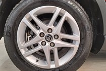Toyota C-HR SUV (17-23) Icon 1.8 VVT-i Hybrid 122hp auto 5d For Sale - Wembley Prestige Cars, Watford